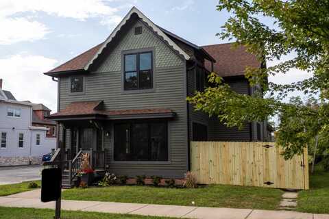 316 E 7th Street, Michigan City, IN 46360