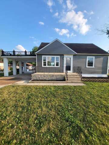 1119 W 38th Place, Hobart, IN 46342