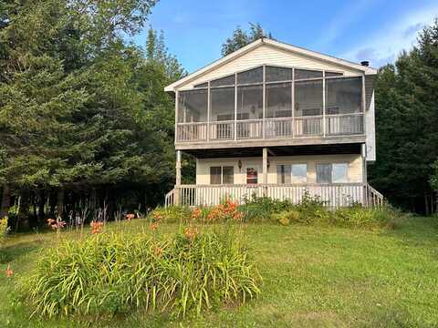 9167 EAST SHORE RD, Marenisco, MI 49947