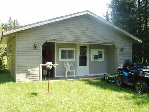 N12591 REYNOLDS RD, Park Falls, WI 54552