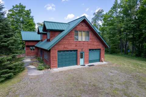 7748 LONE PINE DR, Presque Isle, WI 54557