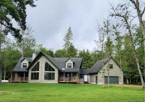 14222 CIRCLE LILY RD E, Manitowish Waters, WI 54545