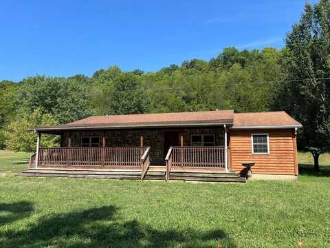 2220 Moores Run Rd, Manchester, OH 45144