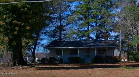 4527 Lake Wilson Road, Elm City, NC 27822