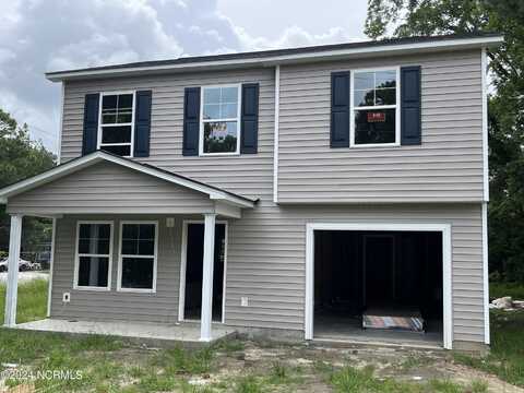 201 NW Railroad Street, Robersonville, NC 27871