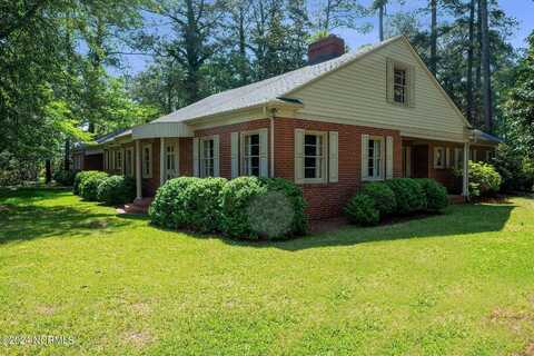 143 Hammond Avenue, Bethel, NC 27812