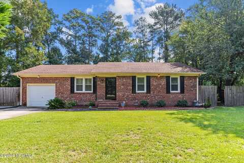 668 Circle Drive, Greenville, NC 27858