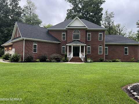 4000 Sterling Trace Drive, Winterville, NC 28590