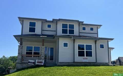 8701 N 177th Street, Bennington, NE 68007