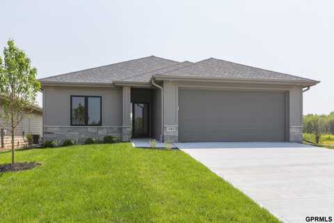 2110 N 182 Avenue, Elkhorn, NE 68022