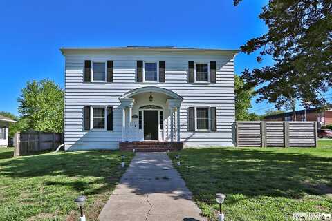 584 Lincoln Street, Tecumseh, NE 68450