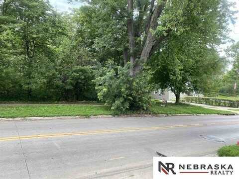 6324 N 36th Avenue, Omaha, NE 68111