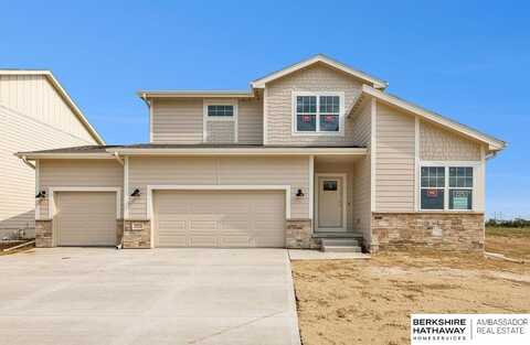 18462 Palisades Drive, Omaha, NE 68136