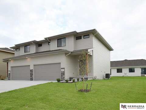 14802 Willow Street, Bennington, NE 68007