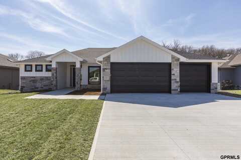 4723 N 192nd Avenue, Elkhorn, NE 68022