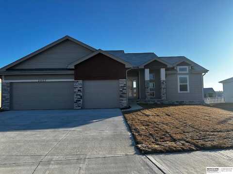 4557 Barksdale Drive, Bellevue, NE 68133