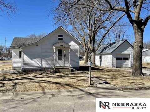 105 Ivy Avenue, Crete, NE 68333