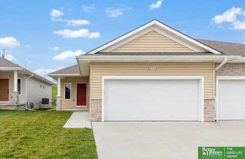 8202 S 178th Street, Omaha, NE 68136