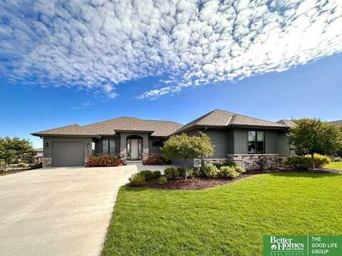 2015 S 210 Street, Elkhorn, NE 68022