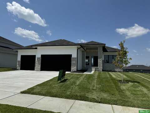 12108 S 109th Street, Papillion, NE 68046