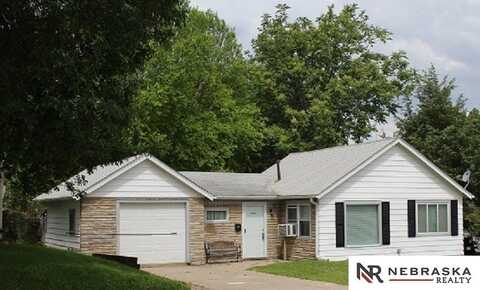 4120 N 60th Street, Omaha, NE 68104