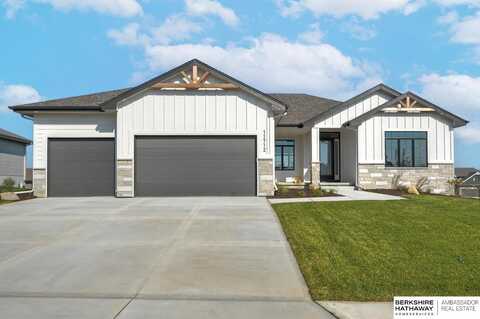 11512 Slayton Street, Papillion, NE 68046