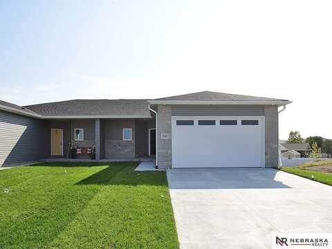 5940 Loxton Street, Lincoln, NE 68526