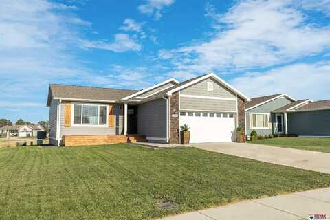 834 N 26th Street, Beatrice, NE 68310