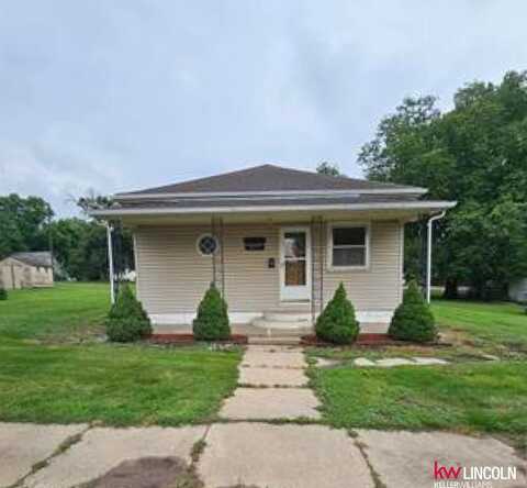 235 N Jefferson Avenue, Grafton, NE 68365