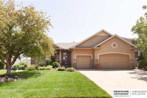 12011 S 49 Street, Papillion, NE 68133