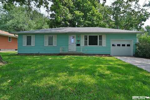 352 N 2nd Street, Tecumseh, NE 68450