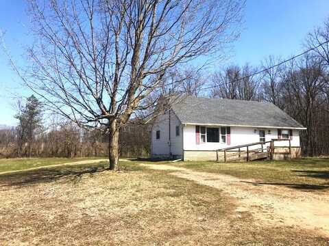 28068 80th Avenue, Lawton, MI 49065