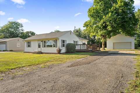 24220 Redfield Street, Edwardsburg, MI 49112