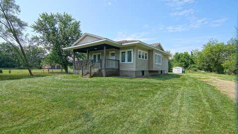 1993 W Lemon Creek Road, Baroda, MI 49101