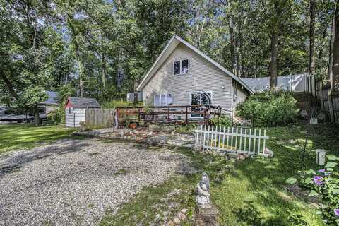 245 Flint Haven Drive, Coldwater, MI 49036