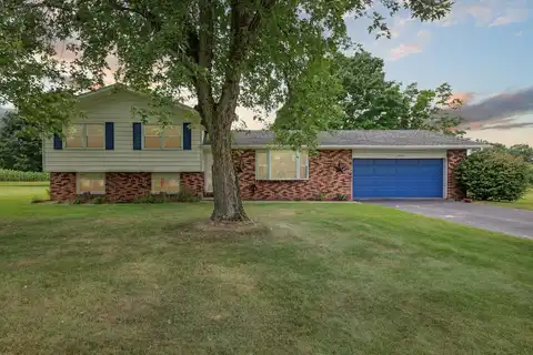 4002 Atherton Drive, Coloma, MI 49038