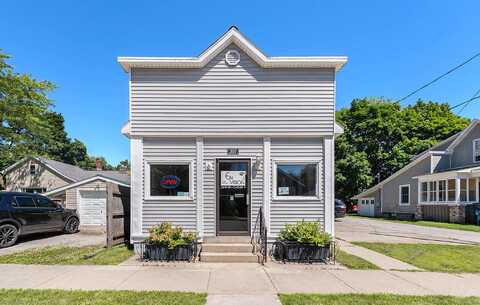 307 Sibben Street, Manistee, MI 49660