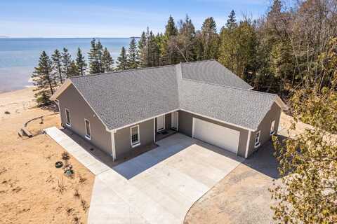 10935 Mirons 16.8 Lane, Rapid River, MI 49878