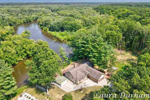 3115 Riverbend Trail, Fennville, MI 49408