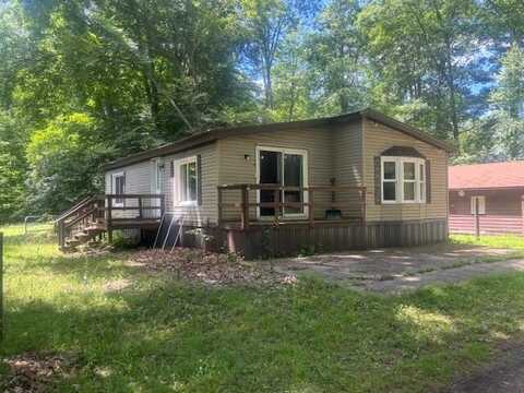 7668 Elizabeth, Newaygo, MI 49337