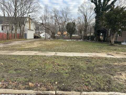 1832 Manz Street, Muskegon, MI 49442