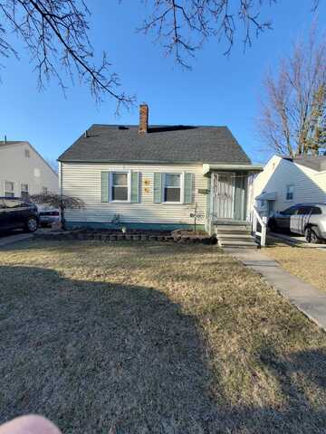 19188 Kenosha Street, Harper Woods, MI 48225