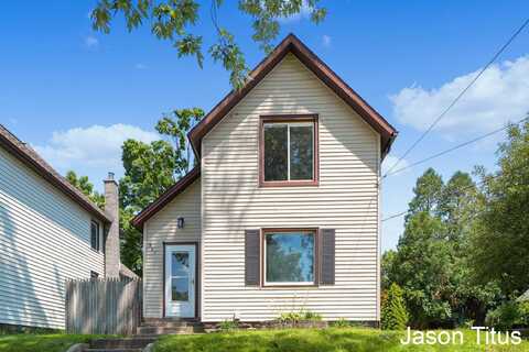 527 Spencer Street NE, Grand Rapids, MI 49505