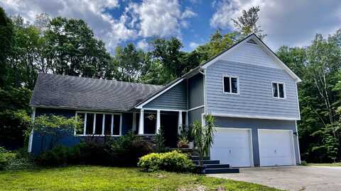 1821 W Hansen Road, Scottville, MI 49454