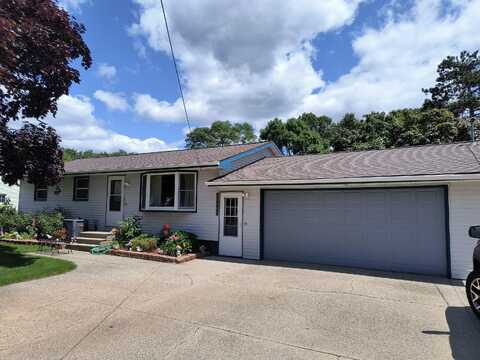 15140 Coleman Avenue, Grand Haven, MI 49417