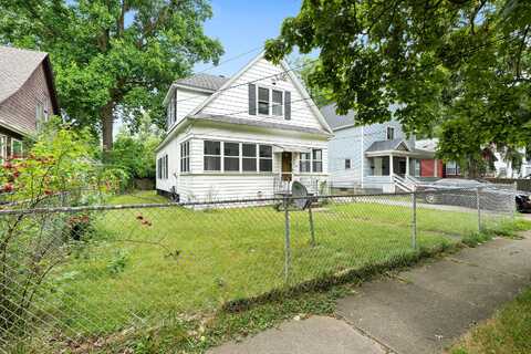 605 Trimble Avenue, Kalamazoo, MI 49048