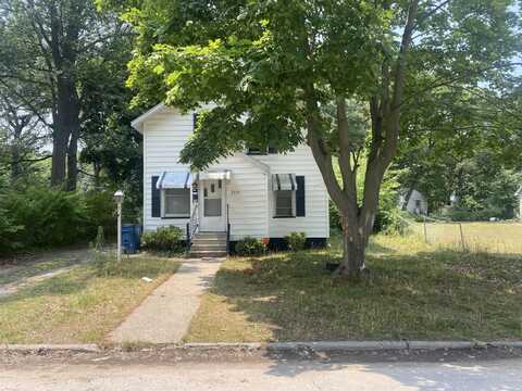 2313 Riordan Street, Muskegon, MI 49444