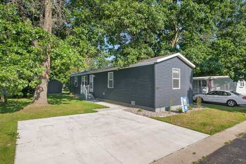 228 Circle Drive, Sparta, MI 49345