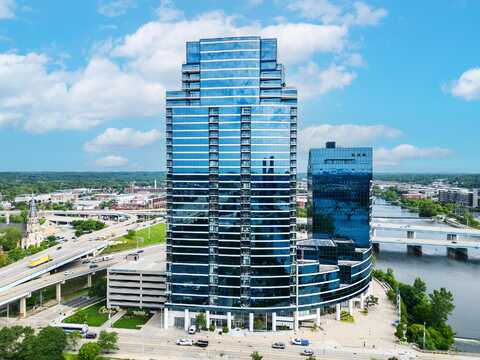 335 Bridge (River House Condos) Street NW, Grand Rapids, MI 49504