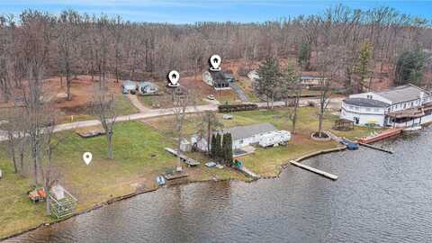 3136 Baseline Road, Gobles, MI 49055